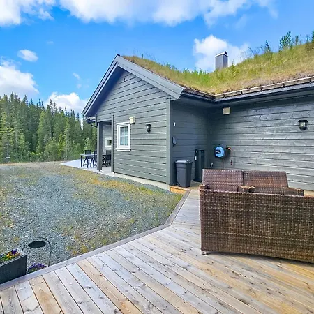 Awesome In Vinje With Sauna 度假居