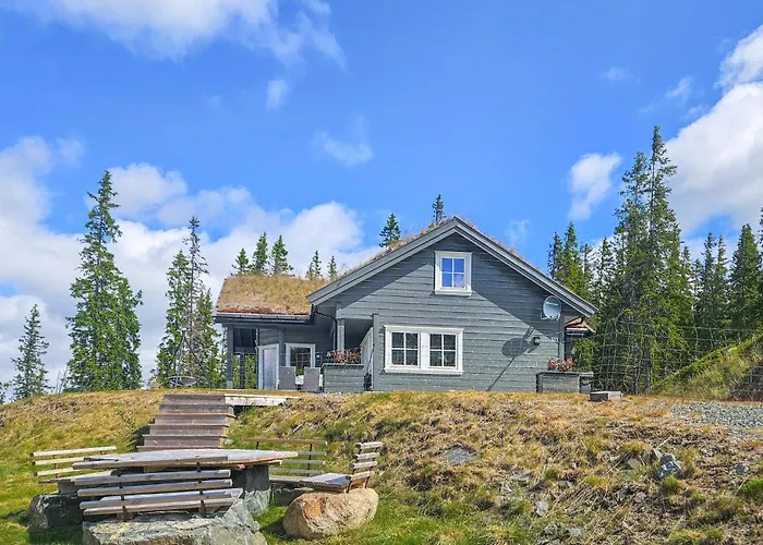 Hébergement de vacances Awesome In Vinje With Sauna *