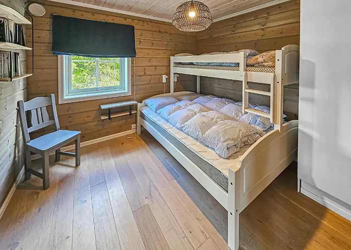 펜션 Awesome In Vinje With Sauna